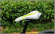 Charger l'image dans la galerie, Selle de vélo WHEELING VTT