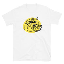 Charger l&#39;image dans la galerie, T-shirt JFS™ &quot;Squeeze the Day&quot;
